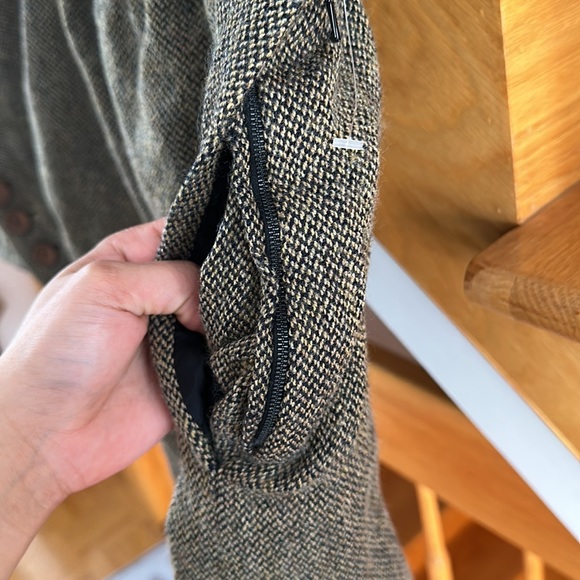 Vintage Givenchy Blazer & Skirt In wool - Picture 10 of 13